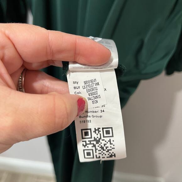 Gap Green Maxi Dress L Tall NWT Holiday Party Long Sleeve Emerald Evening - Picture 11 of 11